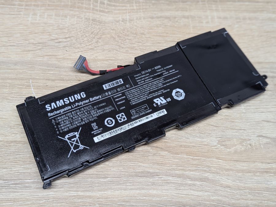 Б/В Акумуляторна батарея Samsung AA-PBZN8NP