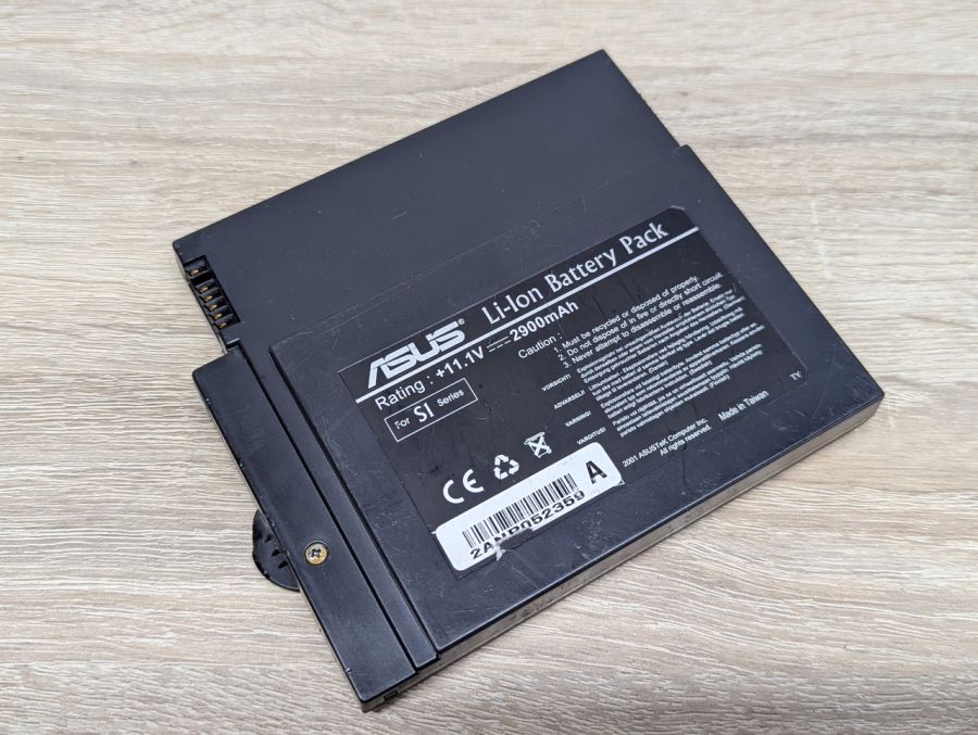 Б/В Оригінальна акумуляторна батарея Asus 2ANP052359