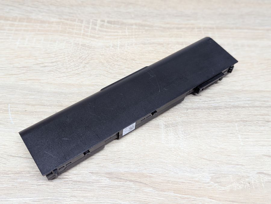 Б/В Оригінальна акумуляторна батарея Dell T54FJ