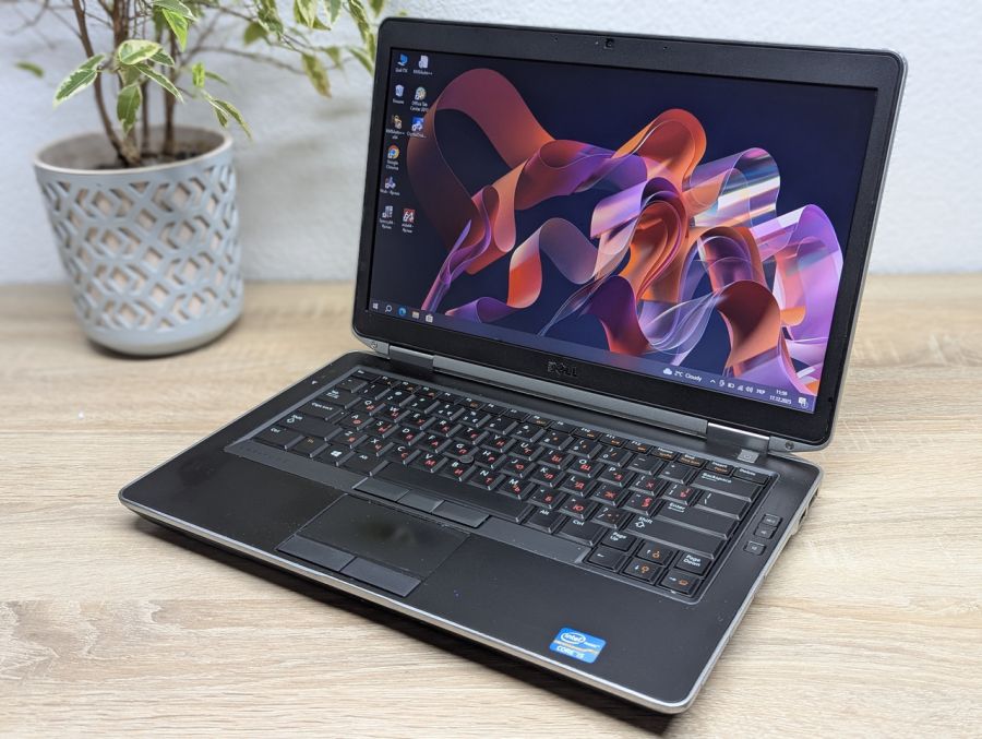 Уцінка! Ноутбук Б/В Dell Latitude E6430S, Intel Core i5-3320M, DDR3 8 GB, SSD 128GB, 14" HD