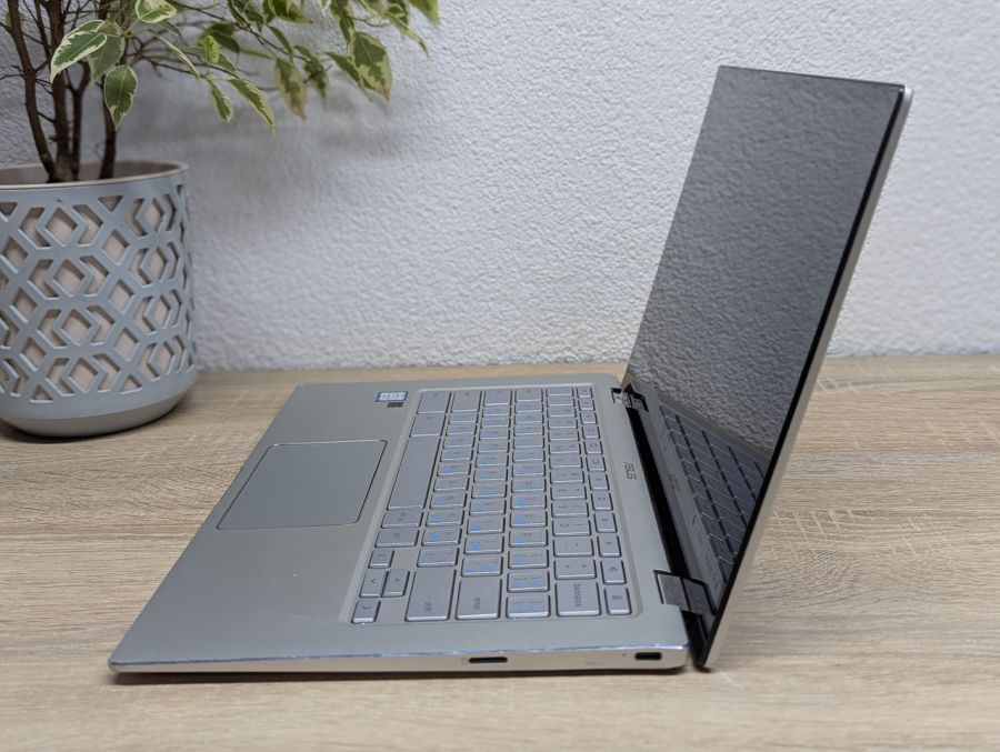 Ноутбук Б/В ASUS Chromebook Flip C434T, Intel Core m3-8100Y, DDR3 8 GB, SSD 64GB, 14" Full HD Сенсор