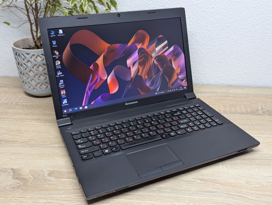 Ноутбук Б/В Lenovo B590, Intel Pentium B960, DDR3 8 GB, SSD 128GB, 15.6" HD