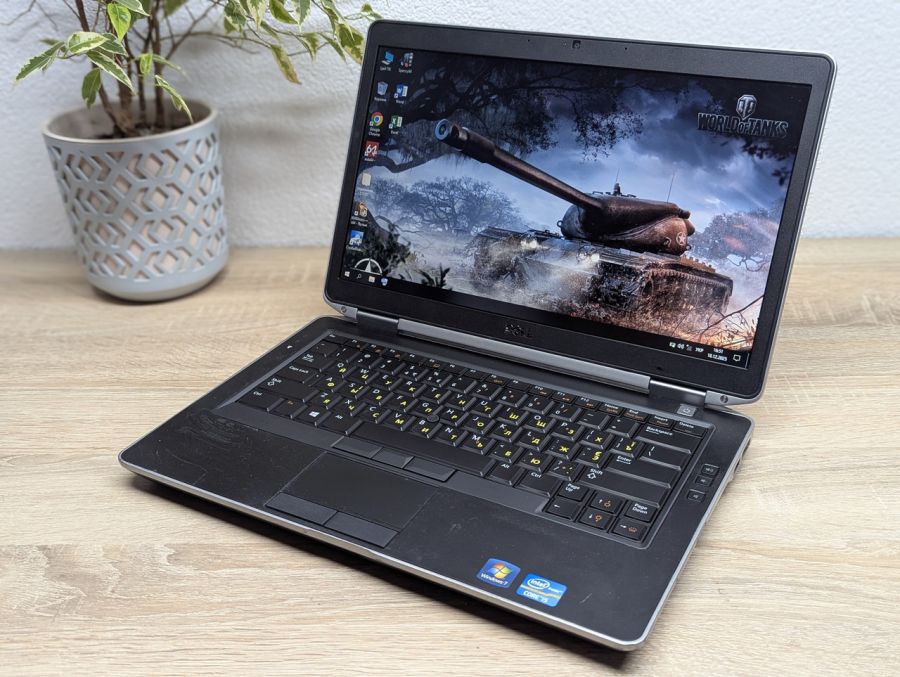 Уцінка! Ноутбук Б/В Dell Latitude E6430, Intel Core i5-3320M, DDR3 8 GB, SSD 128GB, 15.6" HD