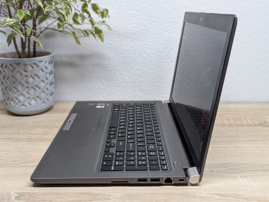 Уцінка! Ноутбук Б/В Toshiba Tecra Z50-A-10P, Intel Core i5-4300U, DDR3 8 GB, SSD 128GB, 15.6" HD