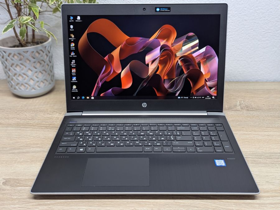 Ноутбук Б/В HP ProBook 450 G5, Intel Core i5-8250U, DDR4 8 GB, SSD 128GB, NVIDIA GeForce 930MX 2Gb, 15.6" Full HD