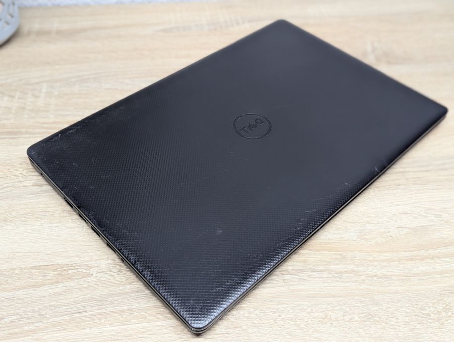 Ноутбук Б/В Dell Vostro 3583, Intel Core i5-8265U, DDR4 16 GB, SSD 128GB + HDD 320GB, 15.6" Full HD