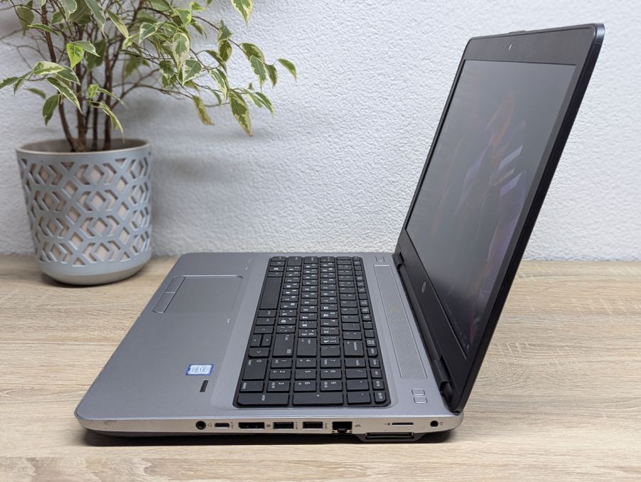 Уцінка! Ноутбук Б/В HP ProBook 650 G3, Intel Core i5-7200U, DDR4 8 GB, SSD 128GB, 15.6" Full HD