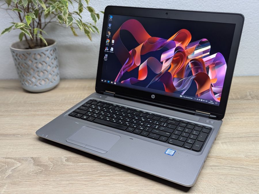 Уцінка! Ноутбук Б/В HP ProBook 650 G2, Intel Core i5-6200U, DDR4 8 GB, SSD 128GB, 15.6" Full HD