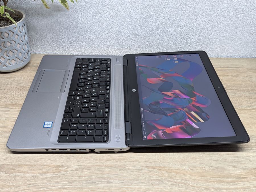 Уцінка! Ноутбук Б/В HP ProBook 650 G2, Intel Core i5-6300U, DDR4 8 GB, SSD 128GB, 15.6" Full HD