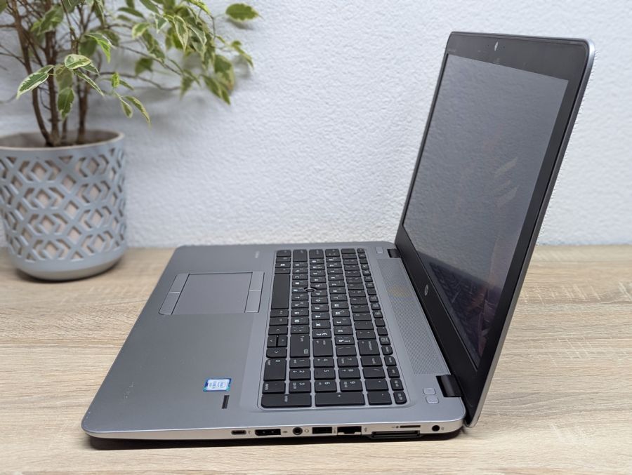 Уцінка! Ноутбук Б/В HP EliteBook 850 G3, Intel Core i5-6200U, DDR4 8 GB, SSD 128GB, 15.6" Full HD