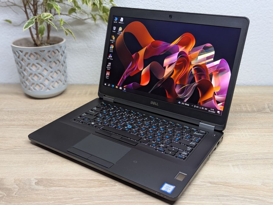 Ноутбук Б/В Dell Latitude E5470, Intel Core i5-6300U, DDR4 8GB, SSD 128GB, 14" Full HD