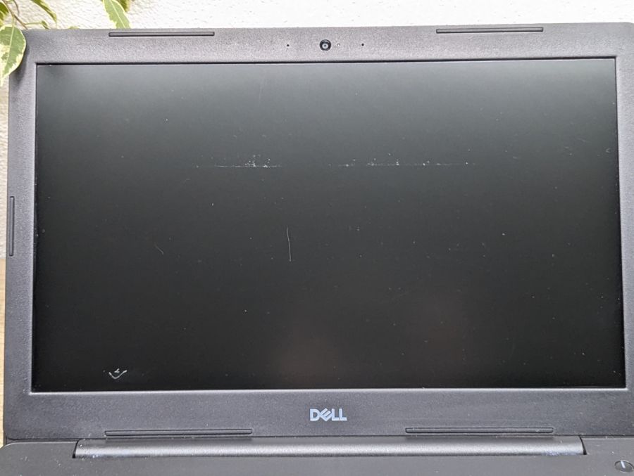 Уцінка! Ноутбук Б/В Dell Latitude 3590, Intel Core i3-7130U, DDR4 8 GB, SSD 128GB, 15.6" HD