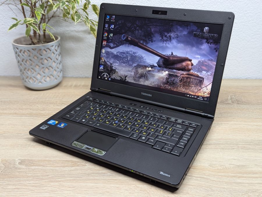 Ноутбук Б/В Toshiba Tecra M11, Intel Core i5-560M, DDR3, SSD 128GB, 14" HD
