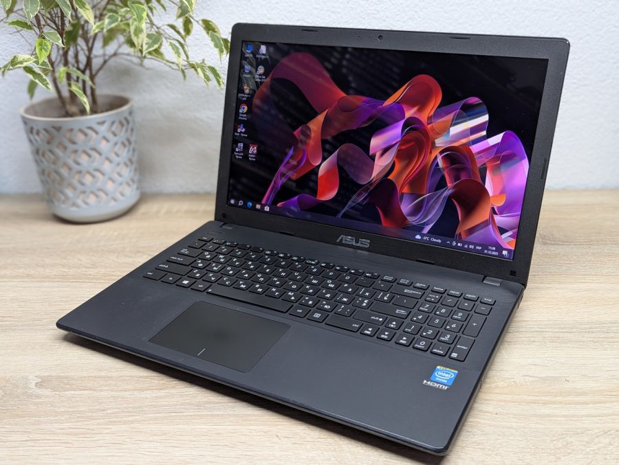 Ноутбук Б/В ASUS X551C, Intel Celeron 1007U, DDR3 4 GB, SSD 128GB, 15.6" HD