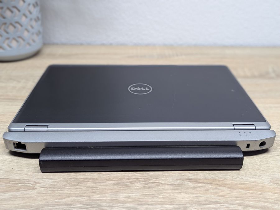 Уцінка! Ноутбук Б/В Dell Layitude E6230, Intel Core i5-3320M, DDR3 8 GB, SSD 128GB, 12.5" HD