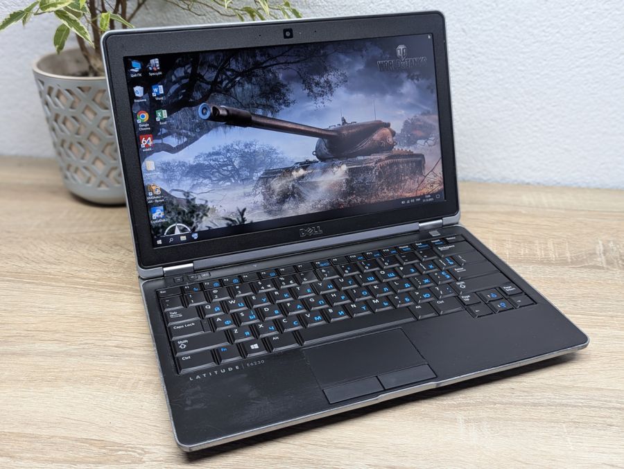 Уцінка! Ноутбук Б/В Dell Layitude E6230, Intel Core i5-3320M, DDR3 8 GB, SSD 128GB, 12.5" HD