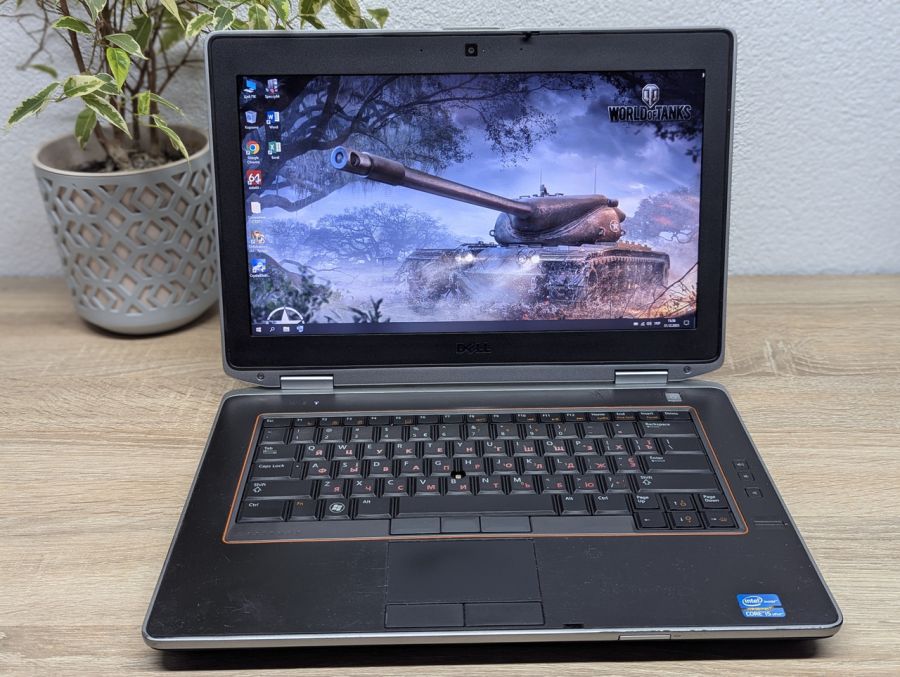 Ноутбук Б/В Dell Latitude E6420, Intel Core i5-2520M, DDR3 8GB, SSD 128GB, 14" HD