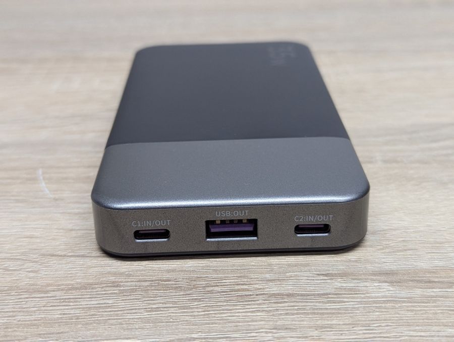Новий Портативний зарядний пристрій NOBIS Power Bank 35 Вт