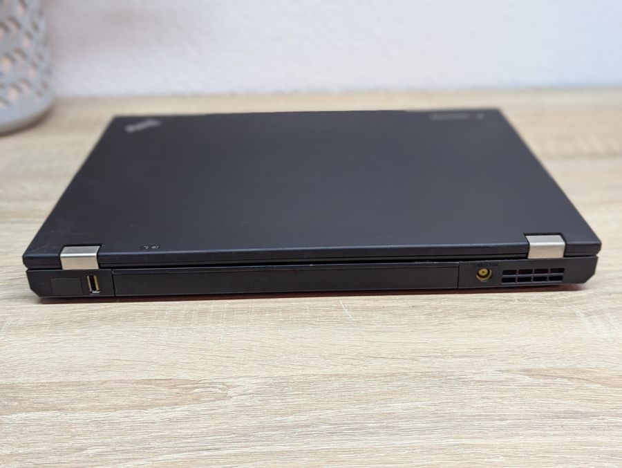 Ноутбук Б/В Lenovo T420, Intel Core i5-2520M, DDR3 8GB, HDD 500GB, 14" HD