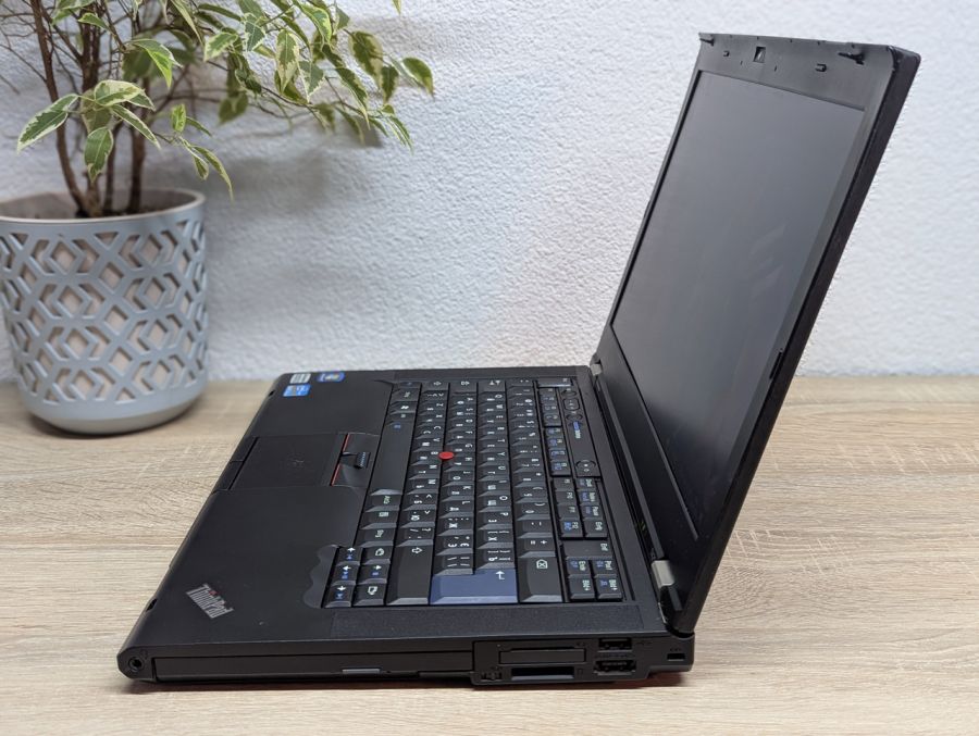 Ноутбук Б/В Lenovo T420, Intel Core i5-2520M, DDR3 8GB, HDD 500GB, 14" HD