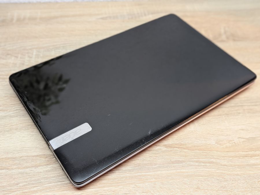 Уцінка! Ноутбук Б/В Acer E1-571, Intel Core i3-3120M, DDR3 8 GB, SSD 128GB, 15.6" HD