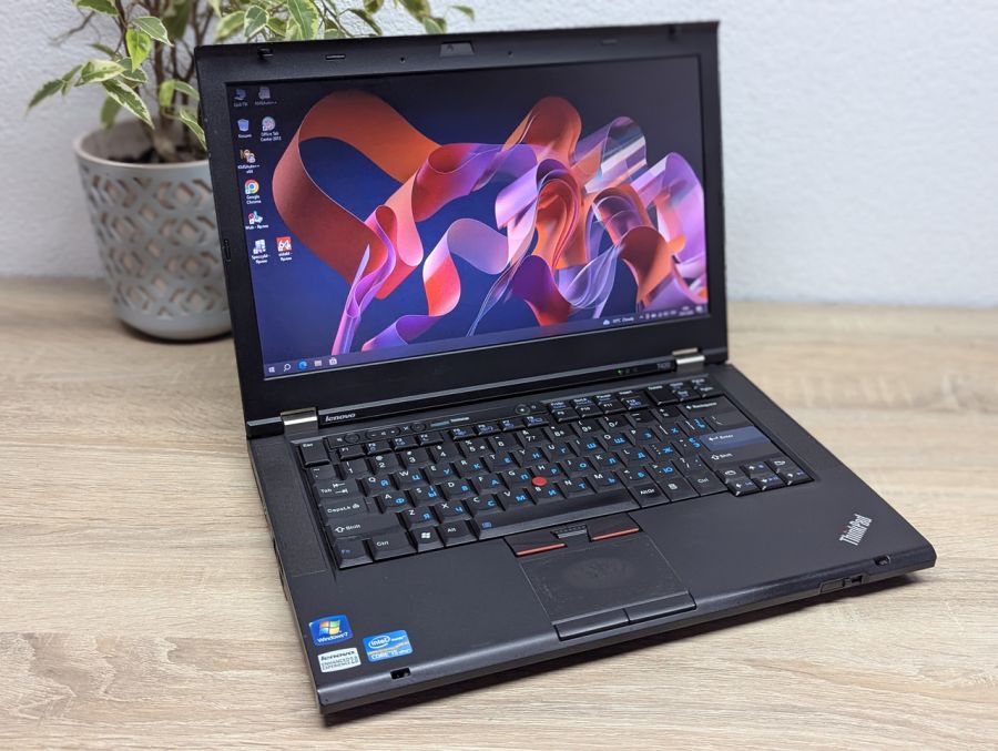 Уцінка! Ноутбук Б/В Lenovo T420, Intel Core i5-2540M, DDR3 8 GB, HDD 500GB, 14" HD Сенсор