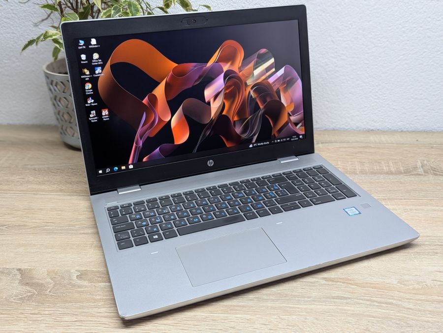 Уцінка! Ноутбук Б/В HP ProBook 650 G5, Intel Core i5-8265U, DDR4 8 GB, SSD 256GB, 15.6" Full HD