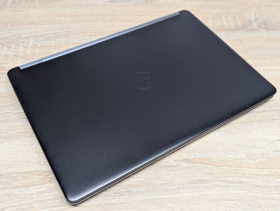 Уцінка! Ноутбук Б/В Dell Latitude E5470, Intel Core i5-6300U, DDR4 8 GB, SSD 128GB, 14" Full HD