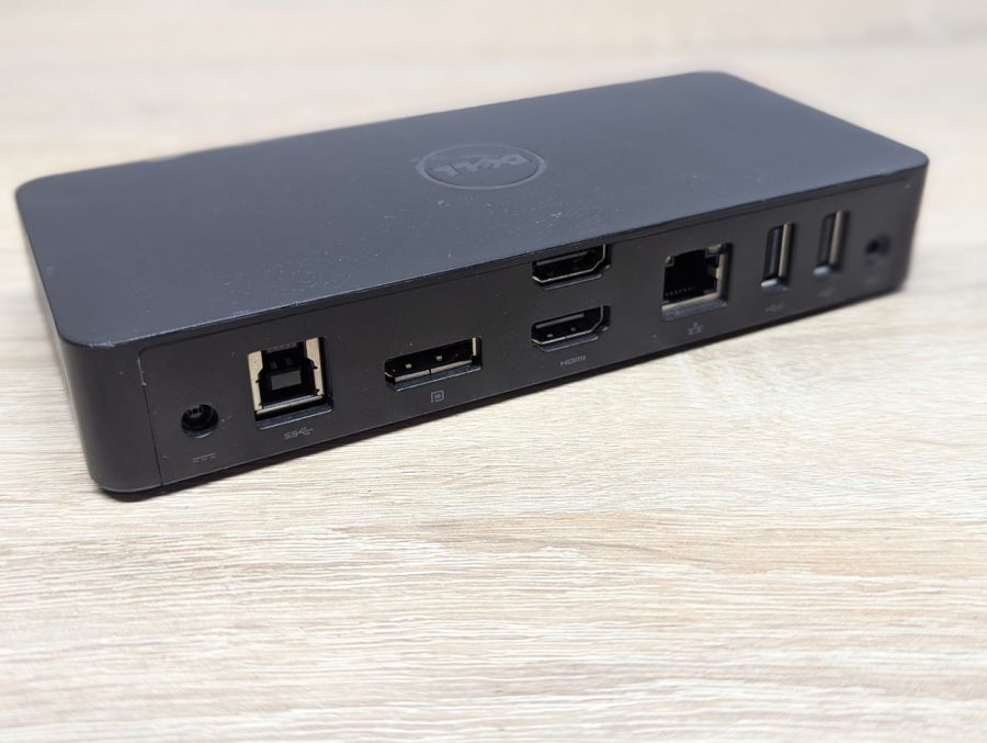 Б/В Док-станція Dell D3100