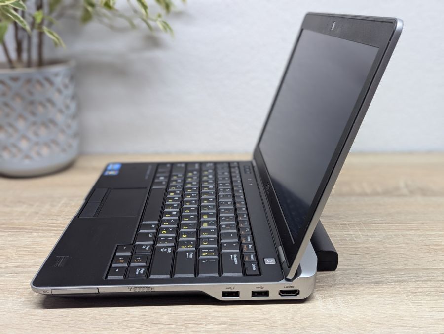 Уцінка! Ноутбук Б/В Dell Layitude E6230, Intel Core i5-3340M, DDR3 8 GB, HDD 500GB, 12.5" HD