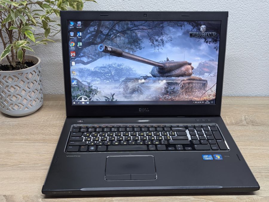 Уцінка! Ноутбук Б/В Dell Vostro 3750, Intel Core i3-2310M, DDR3 8 GB, SSD 128GB, 17.3" HD