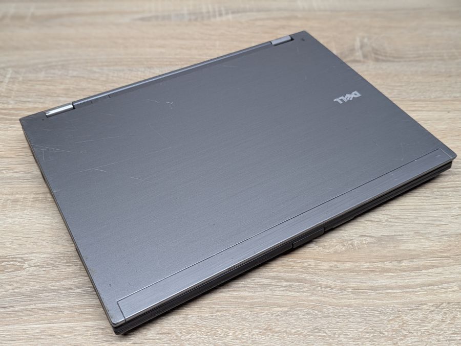 Уцінка! Ноутбук Б/В Dell Latitude E6410, Intel Core i5-560M, DDR3 8 GB, HDD 320GB, 15.6" HD