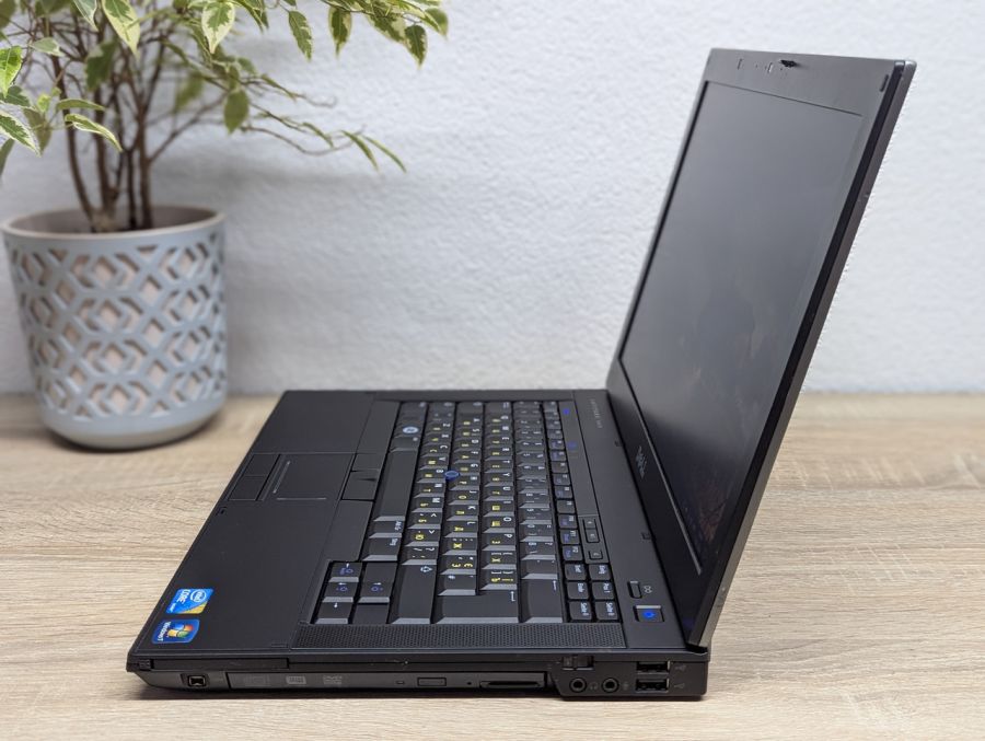 Уцінка! Ноутбук Б/В Dell Latitude E6410, Intel Core i5-560M, DDR3 8 GB, HDD 320GB, 15.6" HD