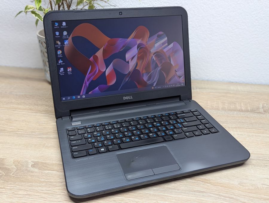 Уцінка! Ноутбук Б/В Dell Latitude 3440, Intel Core i5-4200U, DDR3 8 GB, SSD 128GB, 14" HD Сенсор