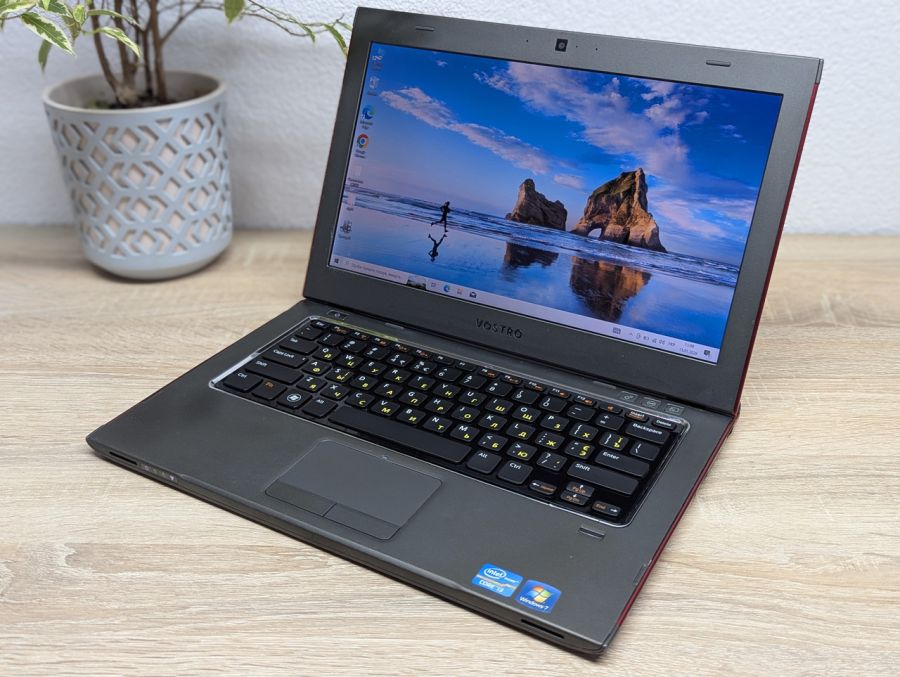 Ноутбук Б/В Dell Vostro 3360, Intel Core i3-3217U, DDR3 8 GB, SSD 128GB, 13.3" HD