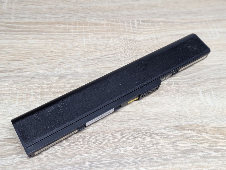 Б/В Оригінальна акумуляторна батарея Asus A32-K52 [ProductHub SKU A32-K52]
