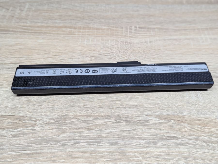 Б/В Оригінальна акумуляторна батарея Asus A32-K52 [ProductHub SKU A32-K52]