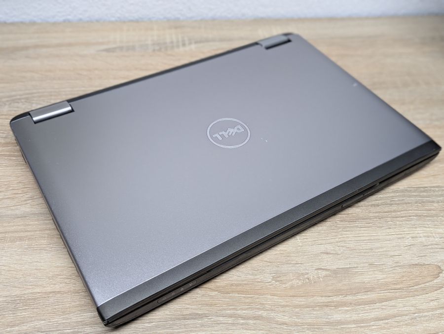 Ноутбук Б/В Dell Vostro 15-3560, Intel Core i5-3230M, DDR3 8 GB, HDD 1TB, 15.6" HD