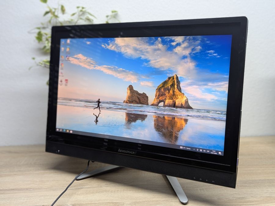 Б\В Моноблок Lenovo IdeaCentre B750:Діагональ:29* FUll HD сенсор,Celeron G1820,8 GB DDR3,GeForce 800M 2Gb,SSD 256Gb