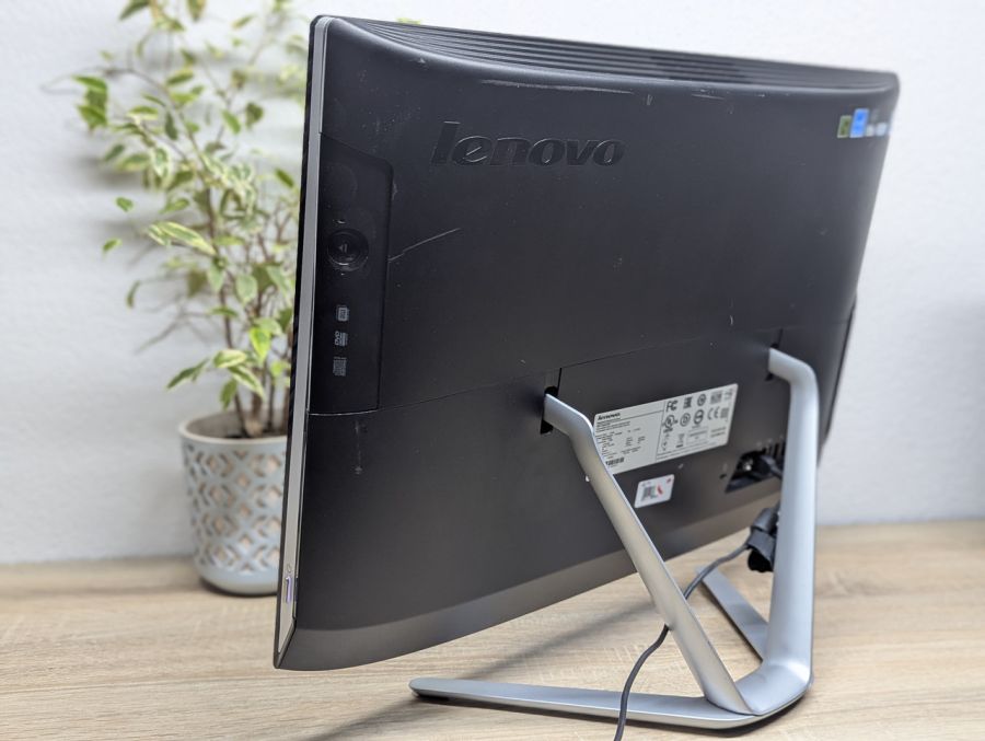 Б\В Моноблок Lenovo IdeaCentre B750:Діагональ:29* FUll HD сенсор,Celeron G1820,8 GB DDR3,GeForce 800M 2Gb,SSD 256Gb