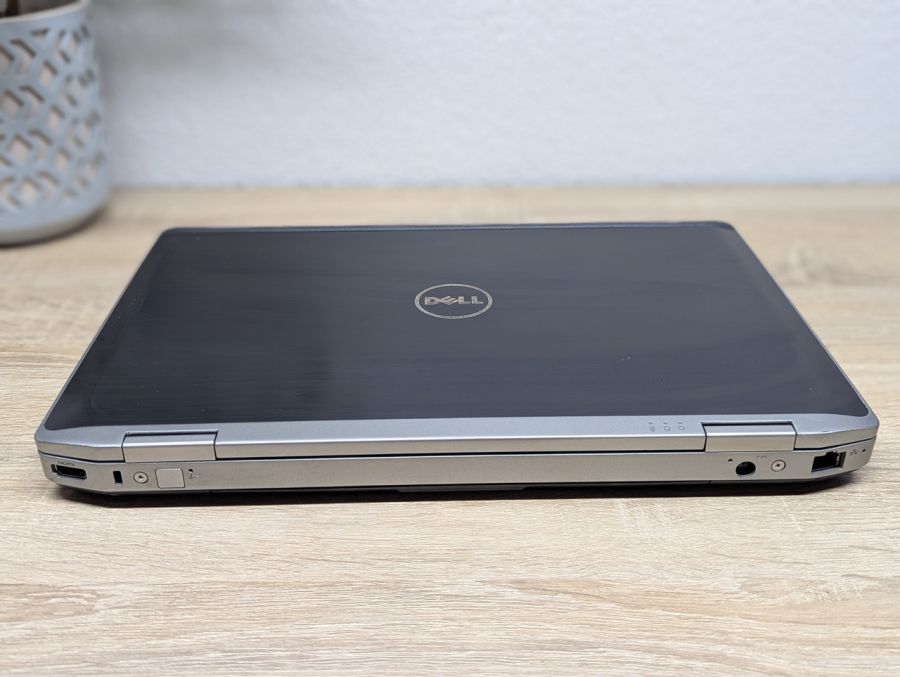 Уцінка! Ноутбук Б/В Dell Latitude E6430, Intel Core i5-3320M, DDR3 8 GB, SSD 256GB, 15.6" HD