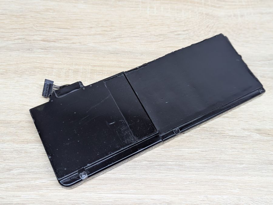 Б/В Акумуляторна батарея Green Cell MacBook A1322 \ AP06WX