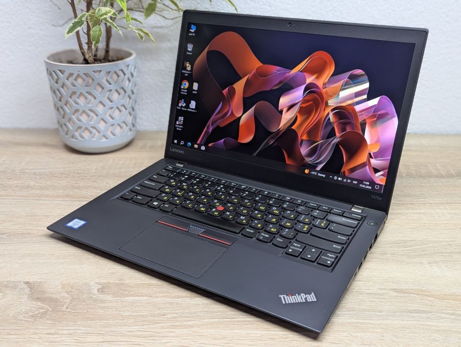 Ноутбук Б/В Lenovo T470S, Intel Core i5-6300U, DDR4 12GB, SSD 256GB, 14" Full HD