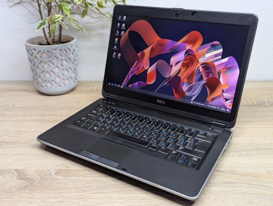 Ноутбук Б/В Dell Latitude E6440, Intel Core i5-4300M, DDR3 8 GB, SSD 256GB, 14" HD