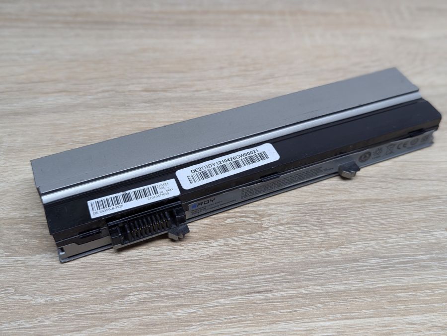 Б/В Акумуляторна батарея RDY Fm332 (E4300)