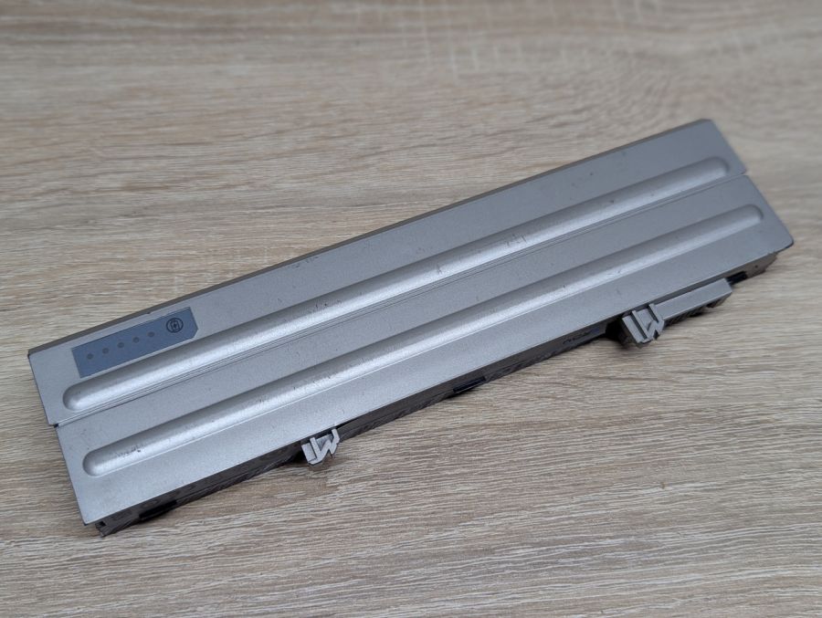 Б/В Акумуляторна батарея RDY Fm332 (E4300)