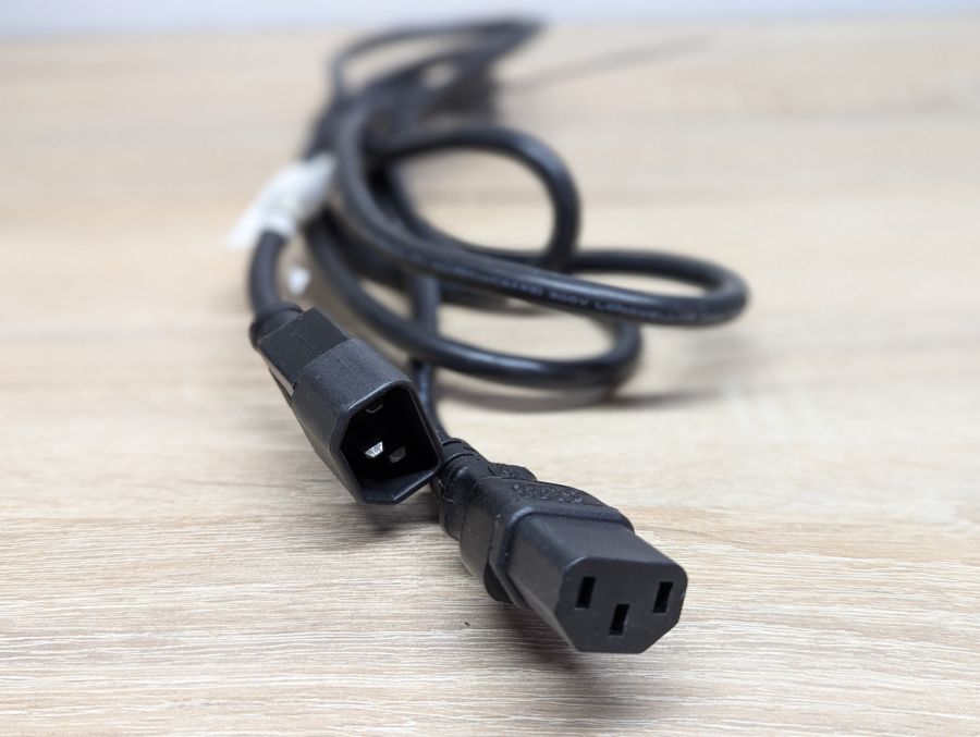 Б/В Кабель-подовжувач Longwell LS-60 IEC C13 та C14 [ProductHub SKU LS-60]