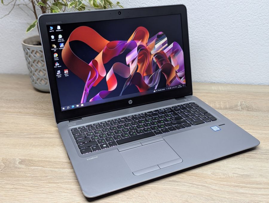 Уцінка! Ноутбук Б/В HP EliteBook 850 G3, Intel Core i5-6200U, DDR4 8 GB, SSD 128GB, 15.6" Full HD