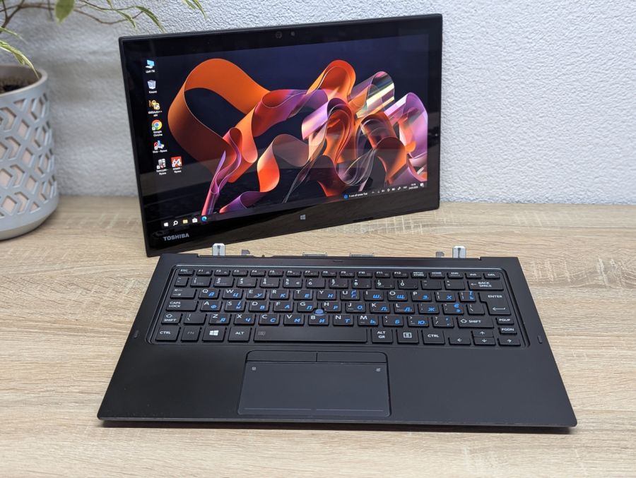 Уцінка! Ноутбук Б/В Toshiba Portege Z20T-C, Intel Core m7, DDR3 16 GB, SSD 128GB, 12" Full HD Сенсор
