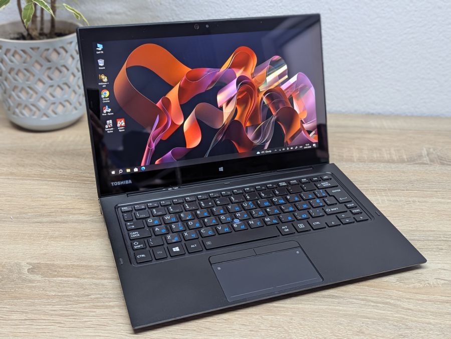 Уцінка! Ноутбук Б/В Toshiba Portege Z20T-C, Intel Core m7, DDR3 16 GB, SSD 128GB, 12" Full HD Сенсор